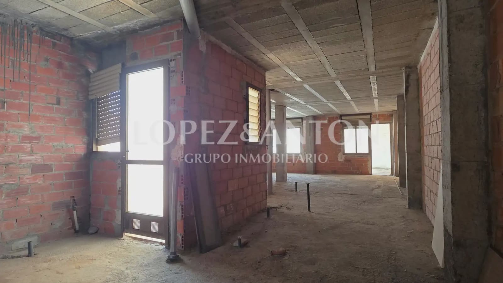 Flat te koop in L'Eliana - € 160.000 (Ref: 9981238)