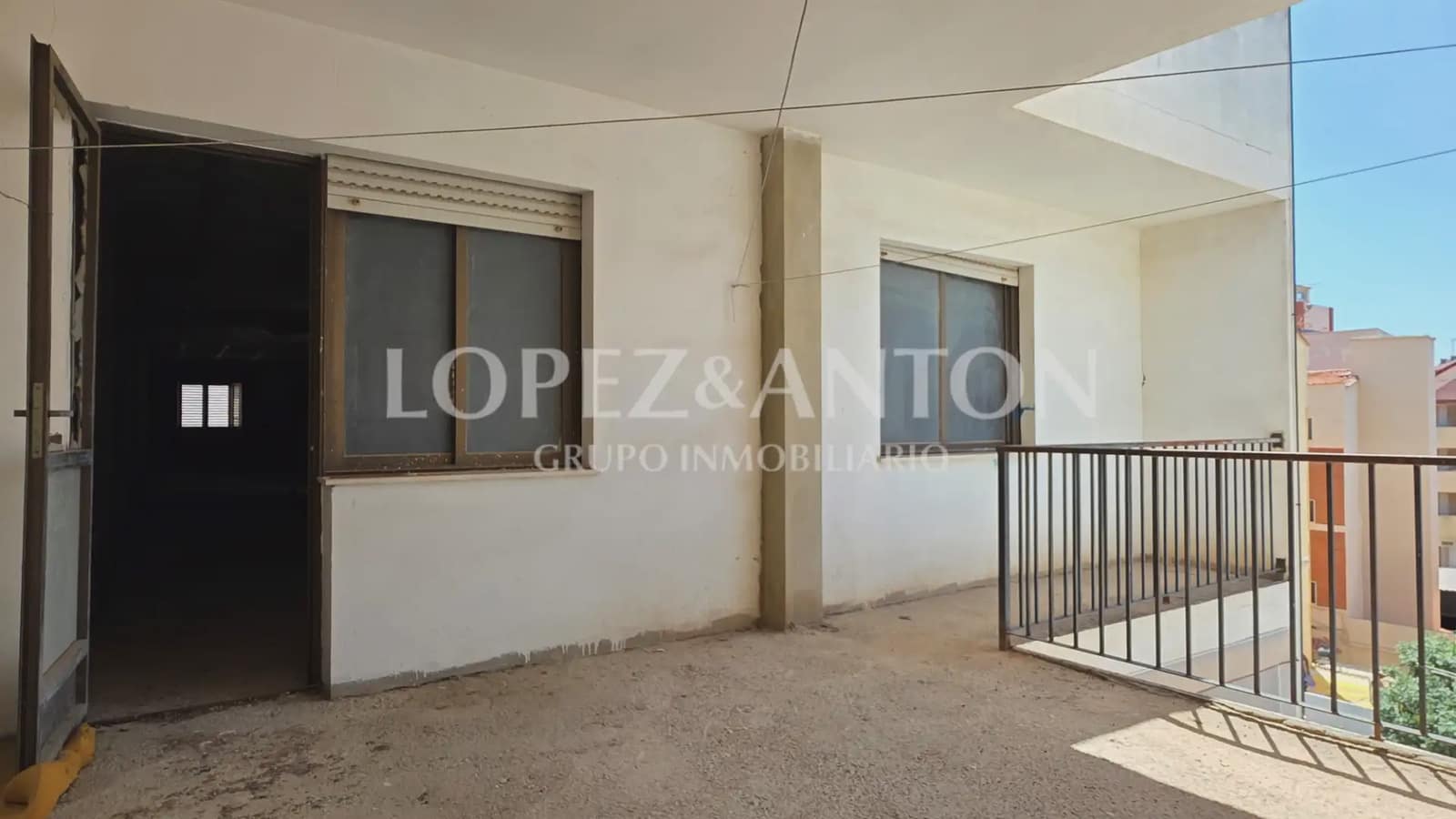 Flat te koop in L'Eliana - € 160.000 (Ref: 9981238)