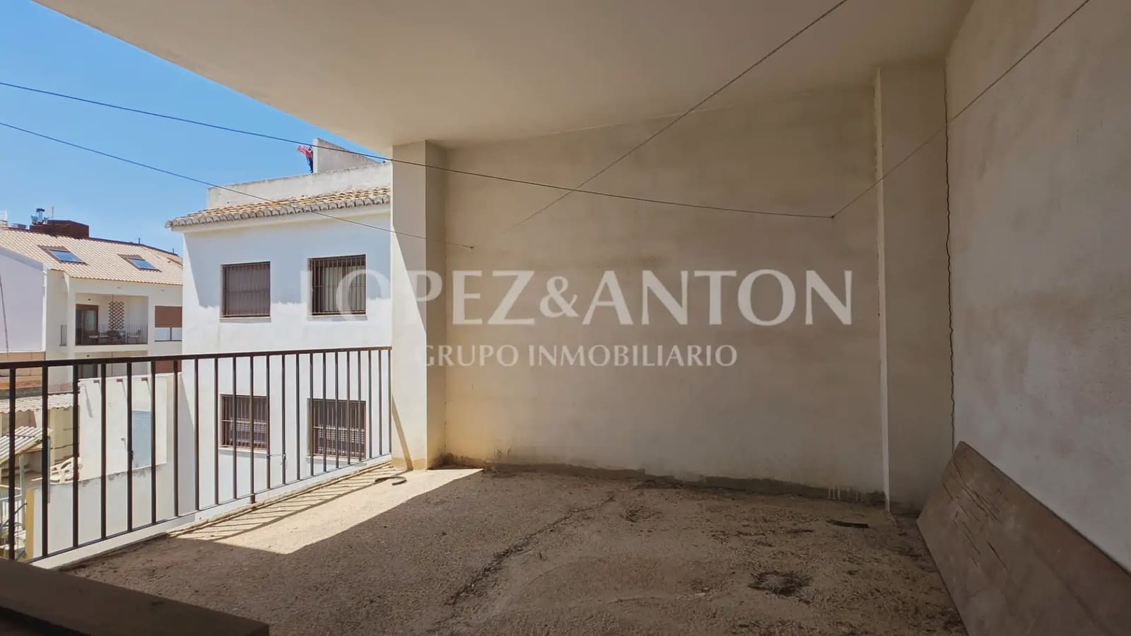 Flat te koop in L'Eliana - € 160.000 (Ref: 9981238)