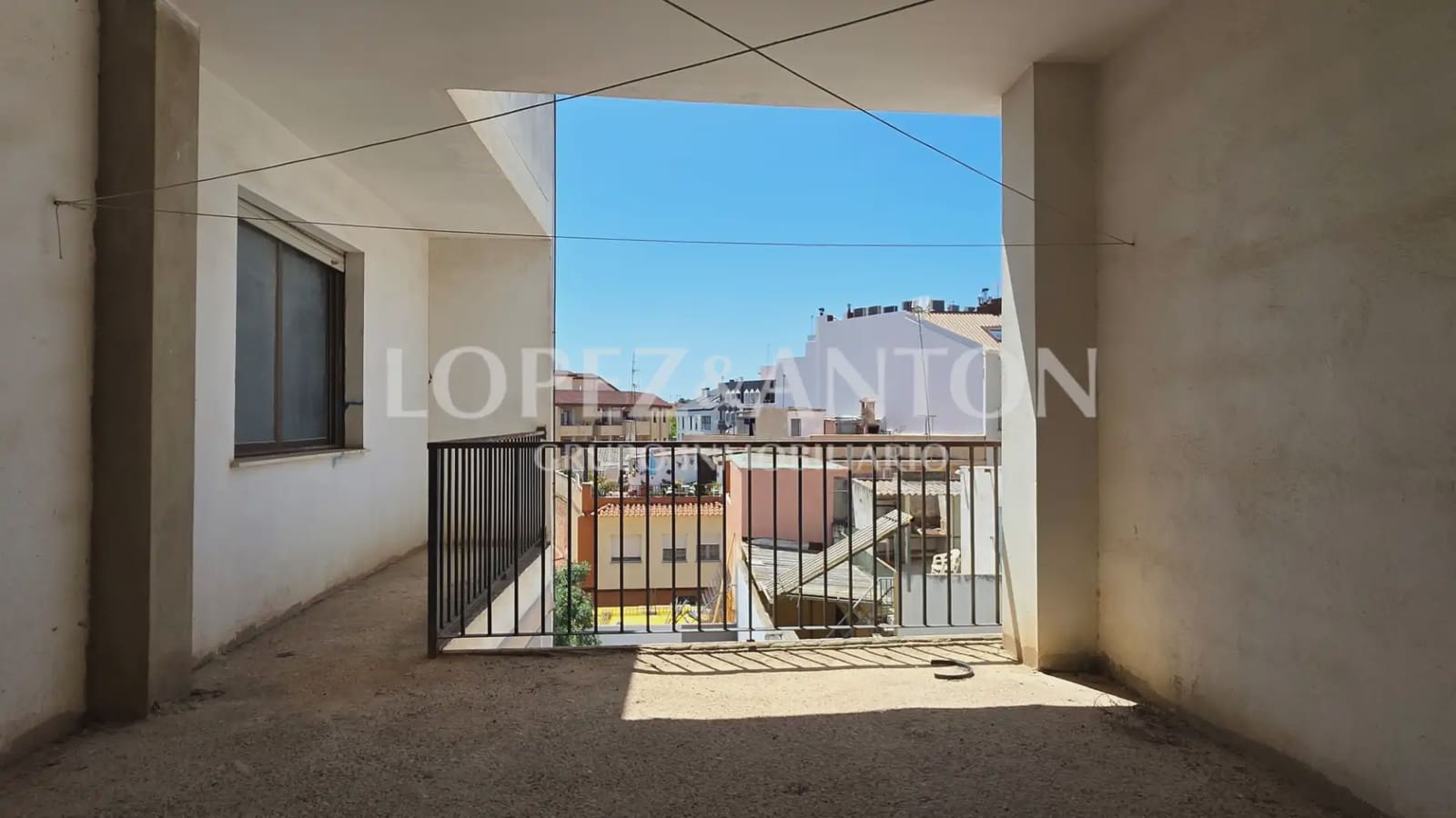 Flat te koop in L'Eliana - € 160.000 (Ref: 9981238)