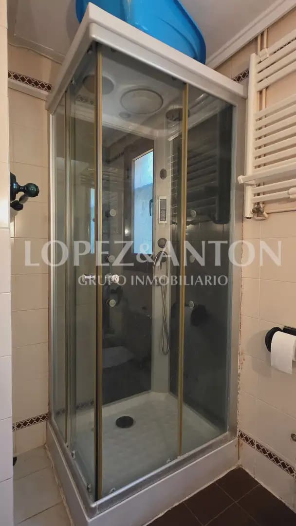 Chalet de 4 habitaciones en San Antonio de Benagéber en venta con piscina garaje - 490.000 € (Ref: 9981239)