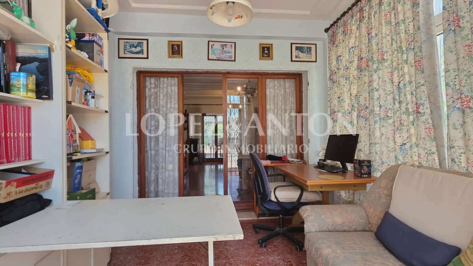 Chalet de 4 habitaciones en San Antonio de Benagéber en venta con piscina garaje - 490.000 € (Ref: 9981239)