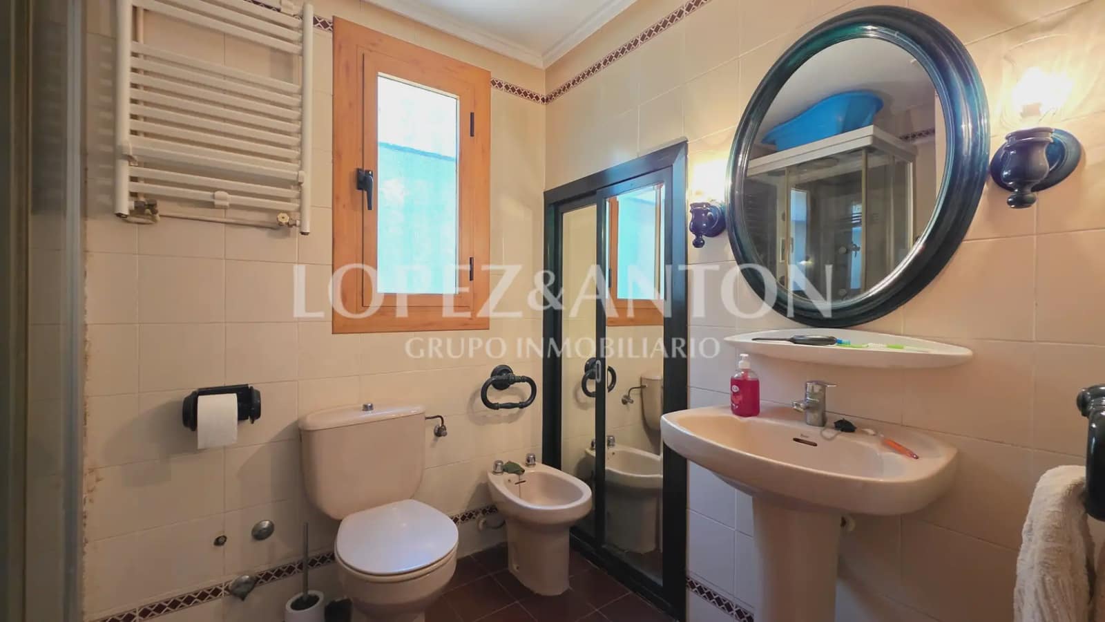 Chalet de 4 habitaciones en San Antonio de Benagéber en venta con piscina garaje - 490.000 € (Ref: 9981239)