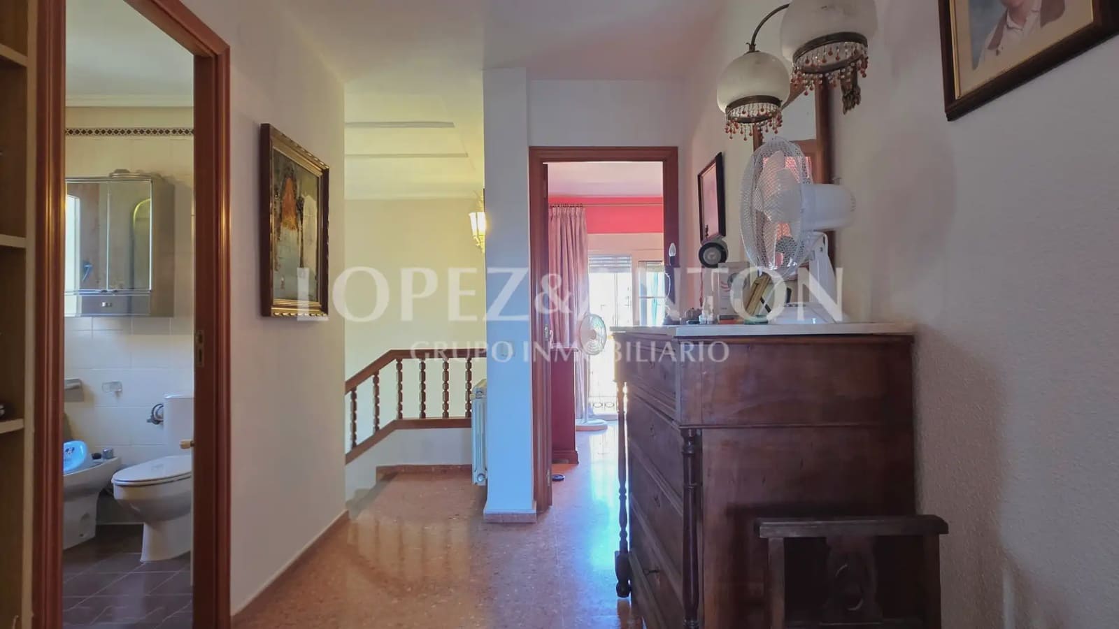 Chalet de 4 habitaciones en San Antonio de Benagéber en venta con piscina garaje - 490.000 € (Ref: 9981239)
