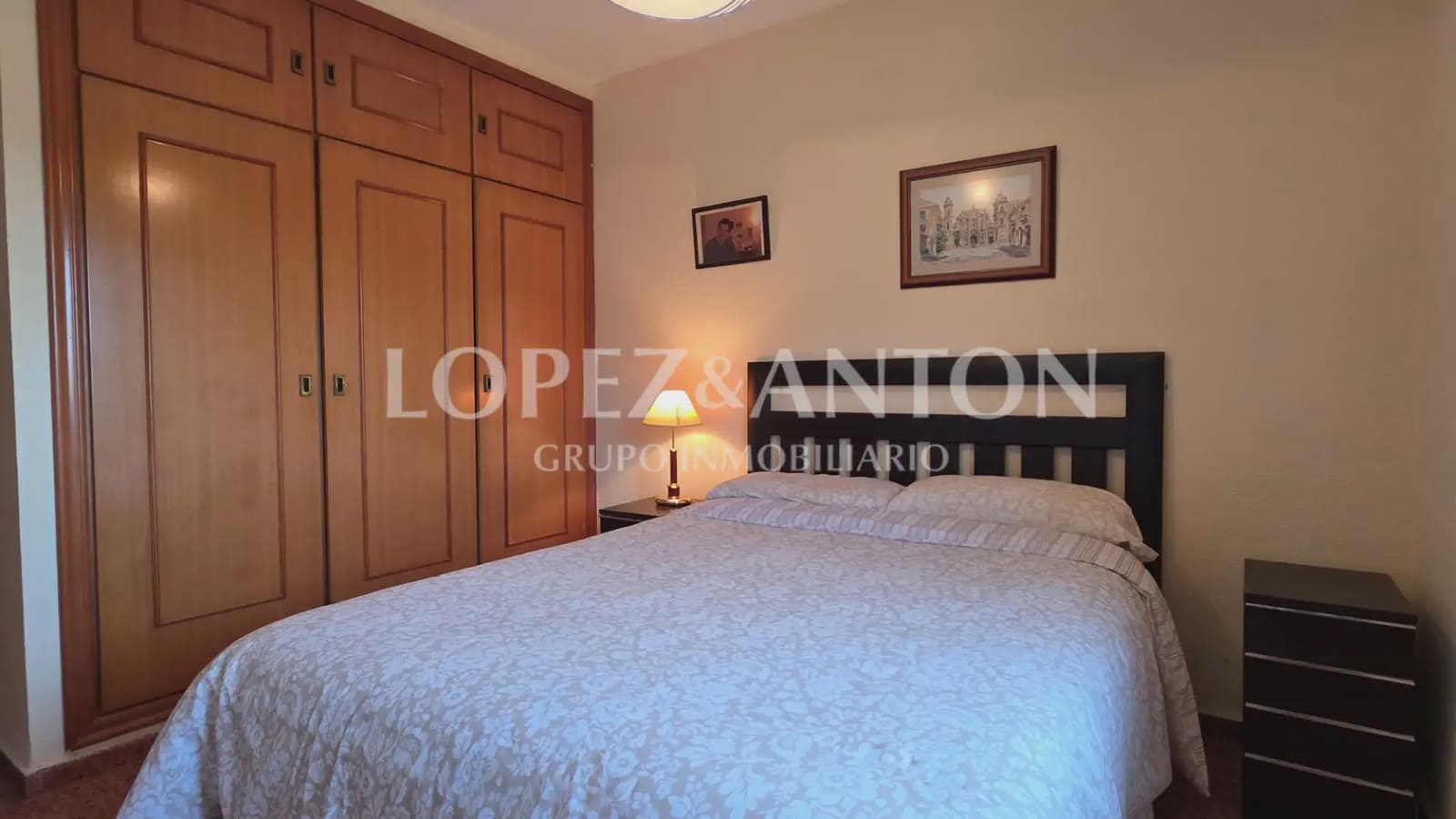 Chalet de 4 habitaciones en San Antonio de Benagéber en venta con piscina garaje - 490.000 € (Ref: 9981239)