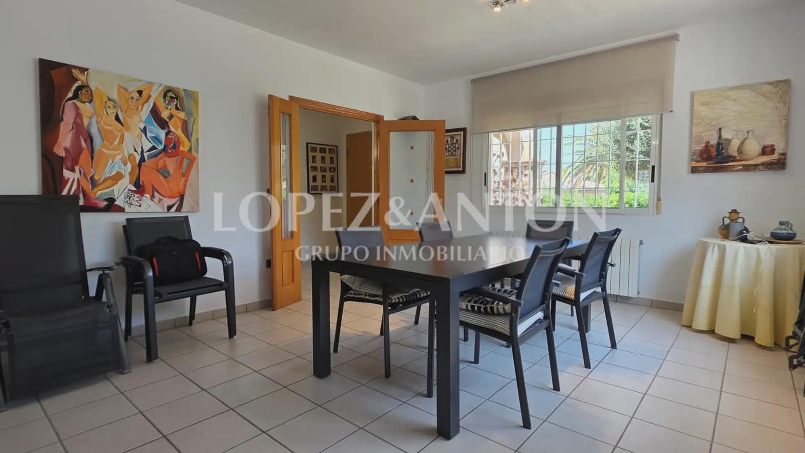 5 bedroom Villa for sale in L'Eliana with pool garage - € 700,000 (Ref: 9997641)