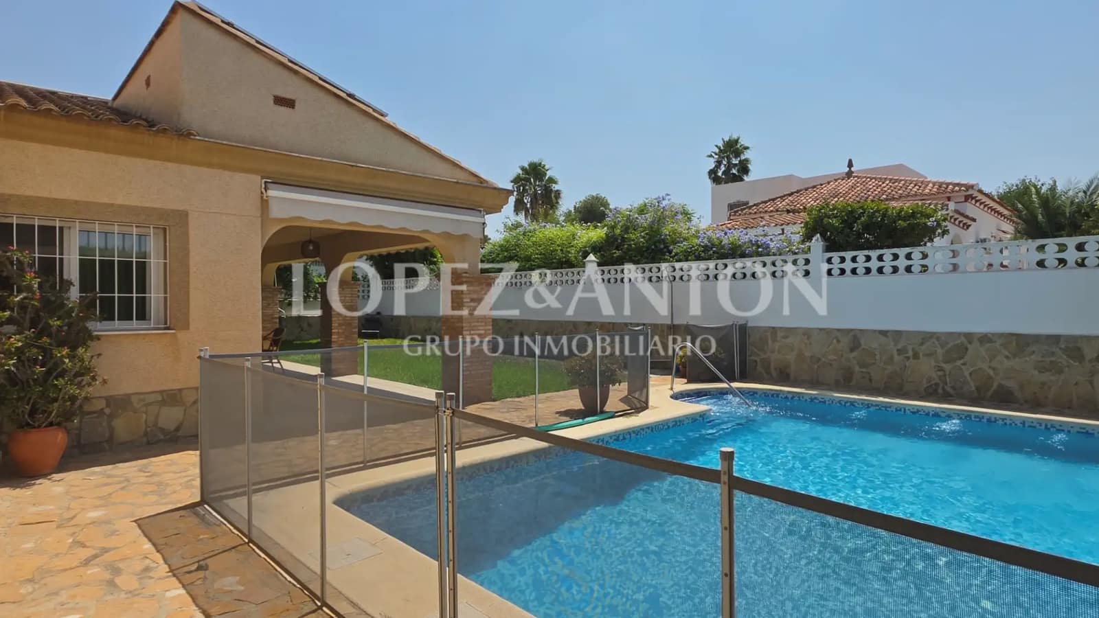 5 bedroom Villa for sale in L'Eliana with pool garage - € 700,000 (Ref: 9997641)
