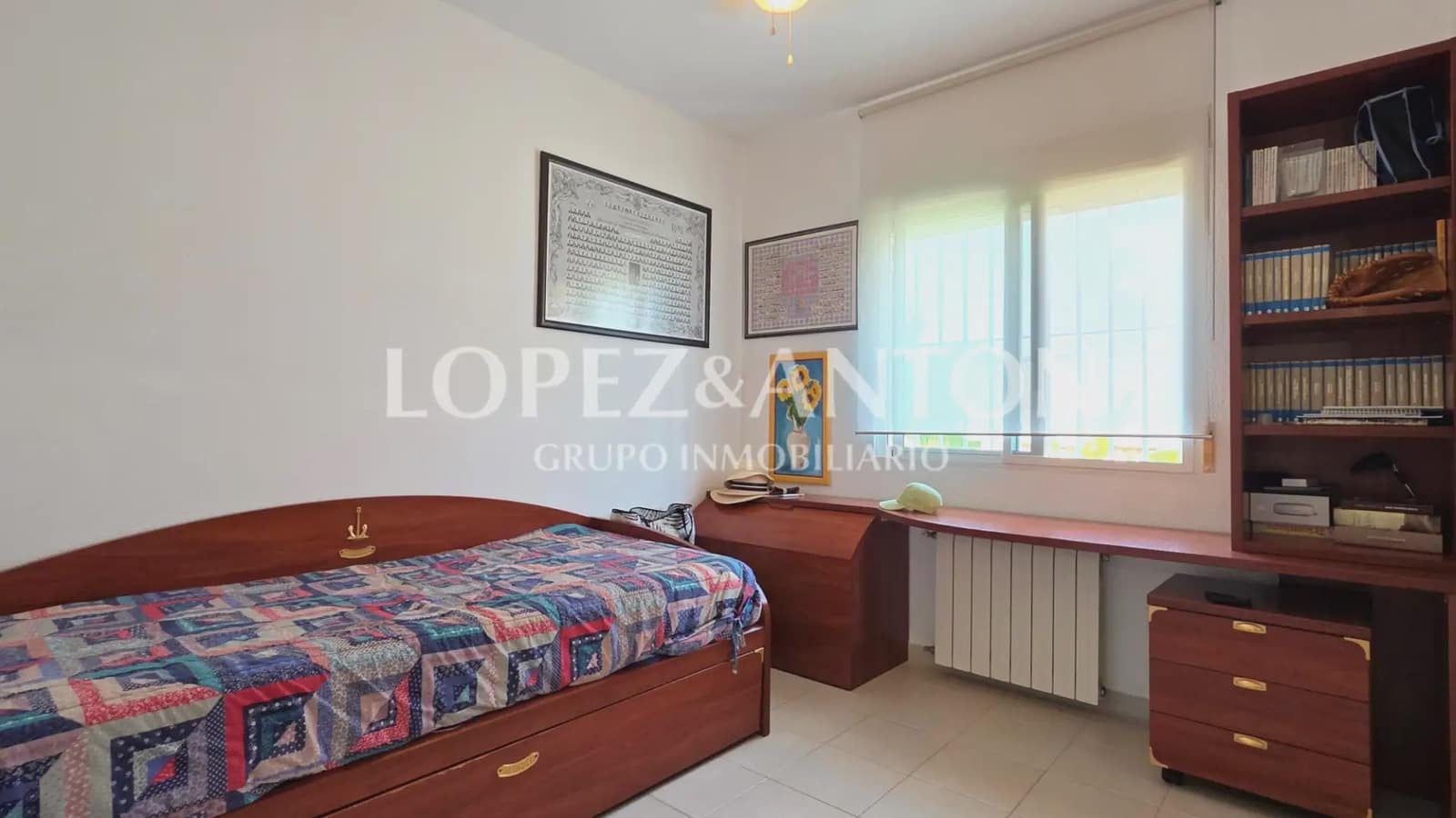 5 bedroom Villa for sale in L'Eliana with pool garage - € 700,000 (Ref: 9997641)