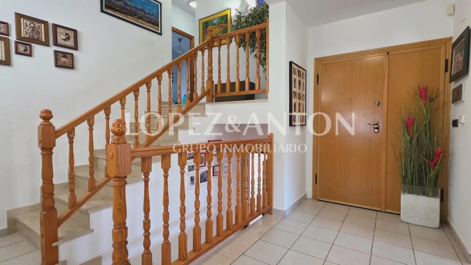 5 bedroom Villa for sale in L'Eliana with pool garage - € 700,000 (Ref: 9997641)