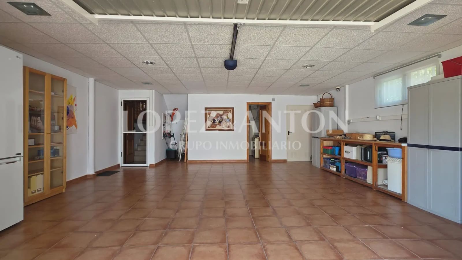 5 bedroom Villa for sale in L'Eliana with pool garage - € 700,000 (Ref: 9997641)