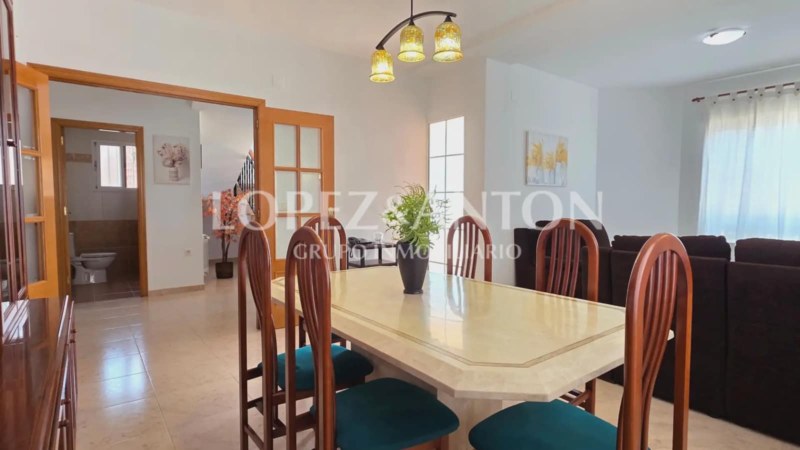 5 sypialnia Dom blizniak na sprzedaż w L'Eliana z basenem garażem - 550 000 € (Ref: 9997842)