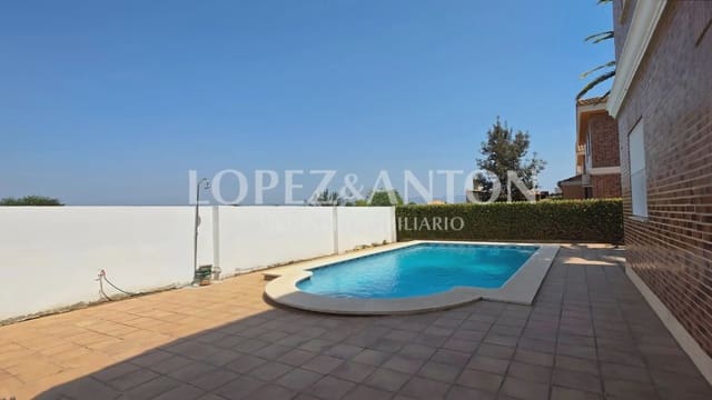 5 sypialnia Dom blizniak na sprzedaż w L'Eliana z basenem garażem - 550 000 € (Ref: 9997842)