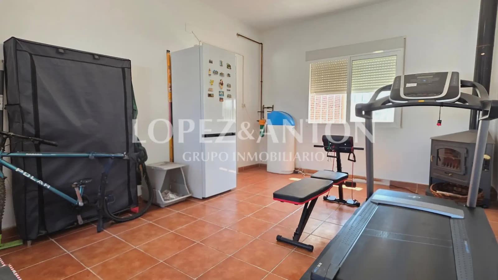 5 sypialnia Dom blizniak na sprzedaż w L'Eliana z basenem garażem - 550 000 € (Ref: 9997842)