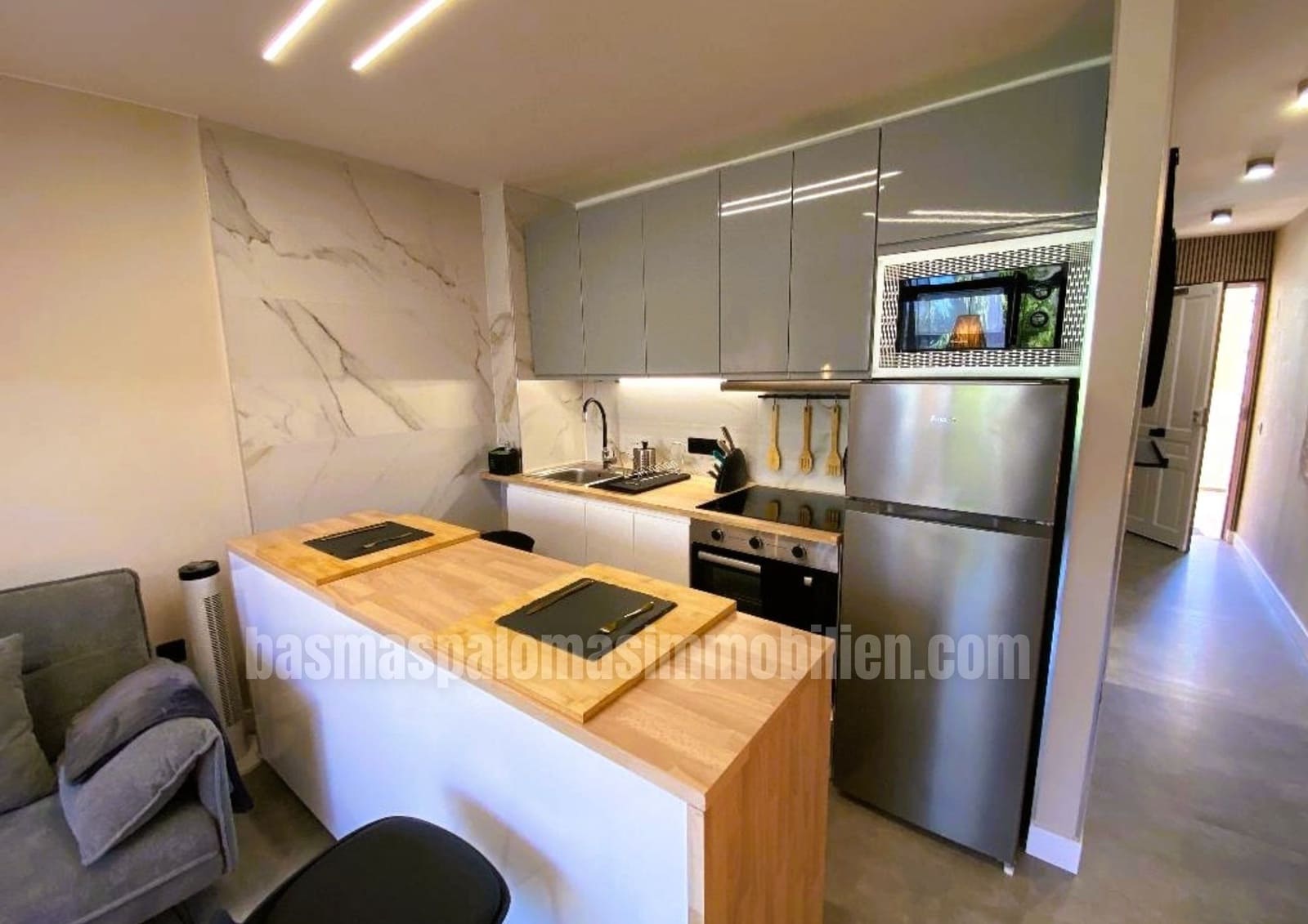 1 bedroom Apartment for rent in Playa del Ingles with pool - € 1,600 (Ref: 10112292)