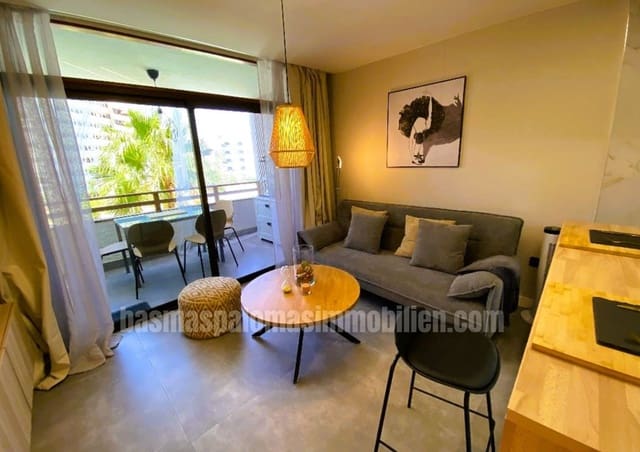 1 bedroom Apartment for rent in Playa del Inglés, San Bartolomé de Tirajana with pool - € 1,600 (Ref: 10112292)