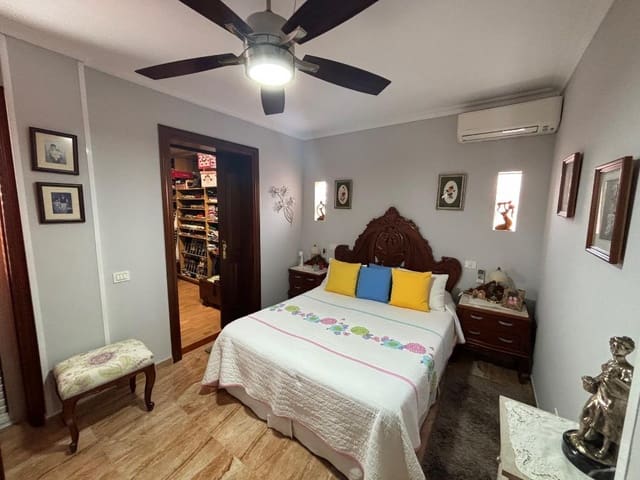 5 Zimmer Villa zu verkaufen in San Bartolomé de Tirajana - 750.000 € (Ref: 7783743)