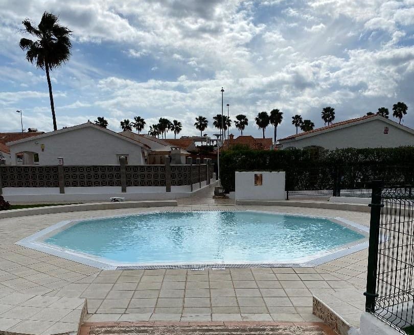 1 soveværelse Bungalow til salg i Playa del Ingles med swimmingpool garage - € 299.000 (Ref: 8152872)