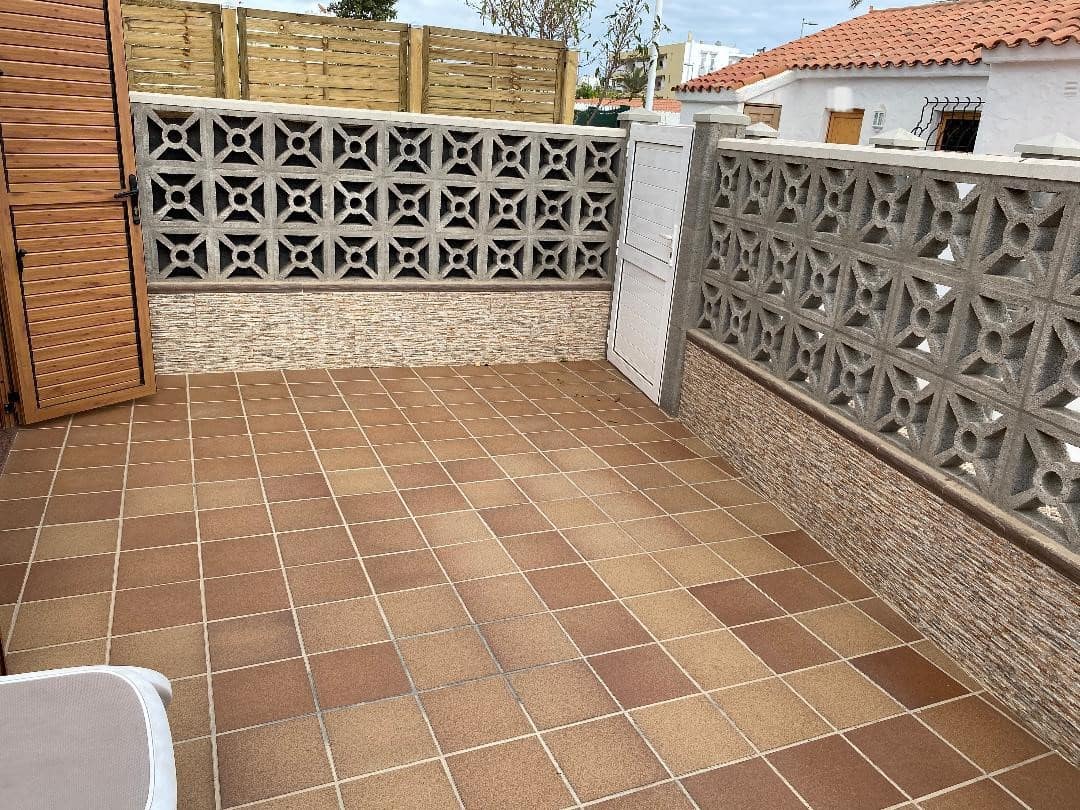 1 soveværelse Bungalow til salg i Playa del Ingles med swimmingpool garage - € 299.000 (Ref: 8152872)