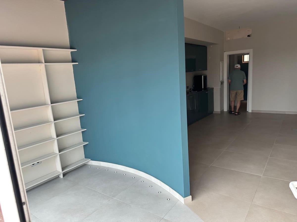 Yritys vuokrattavana paikassa El Rosario - 800 € (Ref: 8506156)