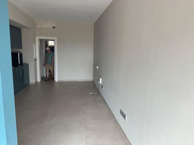 Firma/Unternehmen zu vermieten in El Rosario, Marbella - 800 € (Ref: 8506156)