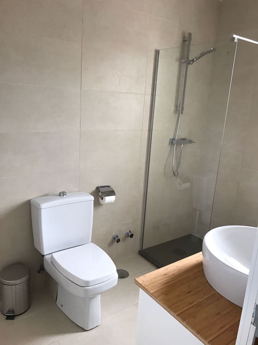 2 soveværelse Byhus til leje i Calypso med swimmingpool - € 1.300 (Ref: 8506168)