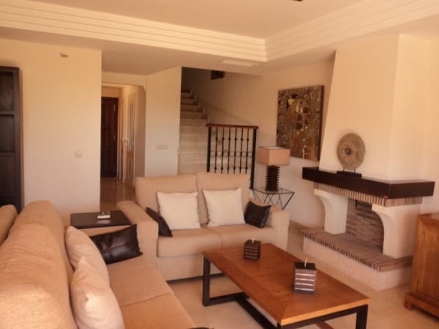 3 makuuhuone Paritalo vuokrattavana paikassa Riviera del Sol mukana uima-altaan 
autotalli - 2 000 € (Ref: 8506298)