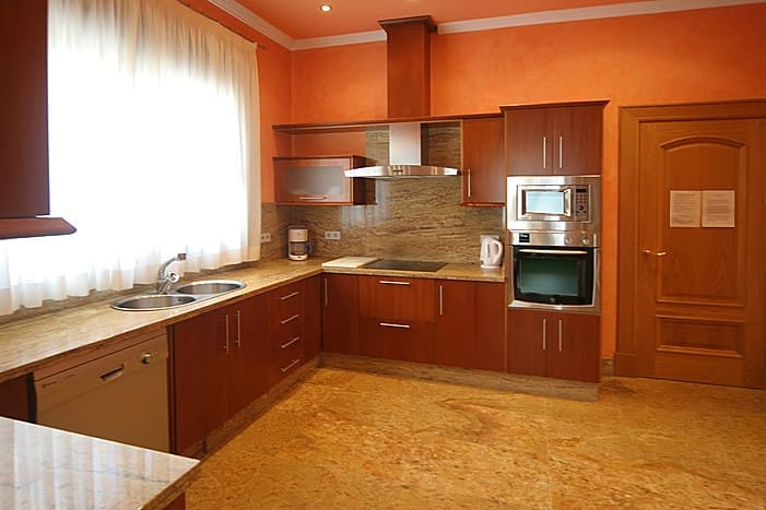 Chalet de 4 habitaciones en Mijas Golf en venta con piscina garaje - 1.500.000 € (Ref: 8528231)