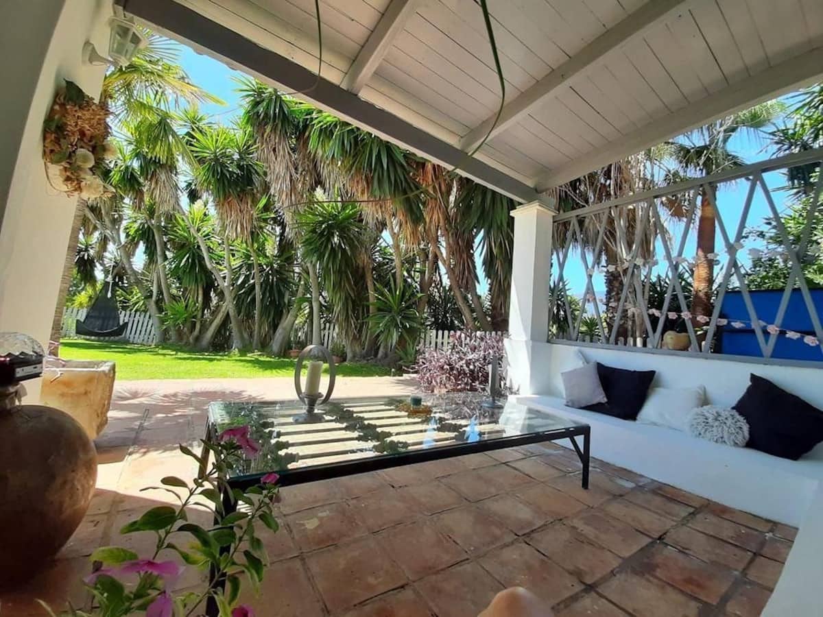 5 Zimmer Villa zu vermieten in Estepona mit Pool Garage - 5.250 € (Ref: 8548694)