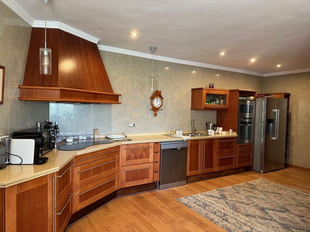 2 slaapkamer Villa te koop in Cerros del Águila, Mijas met garage - € 695.000 (Ref: 8598442)