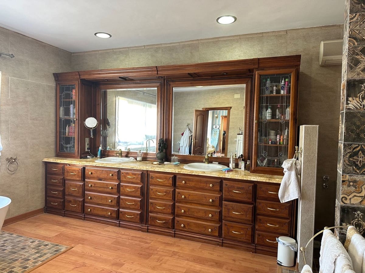 2 sypialnia Willa na sprzedaż w Cerro del Aguila z garażem - 695 000 € (Ref: 8598442)