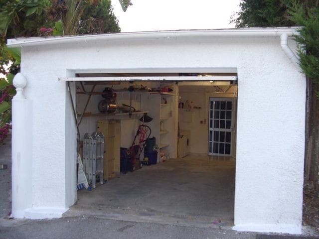 2 soveværelse Byhus til salg i El Rosario, Marbella med garage - € 690.000 (Ref: 8850535)