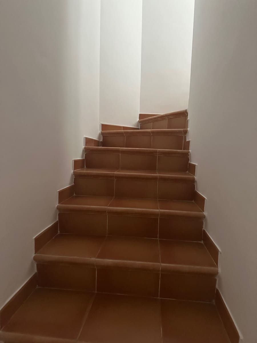 Maison de Ville de 3 chambres à louer à Riviera del Sol avec piscine garage - 2 000 € (Ref: 8947651)