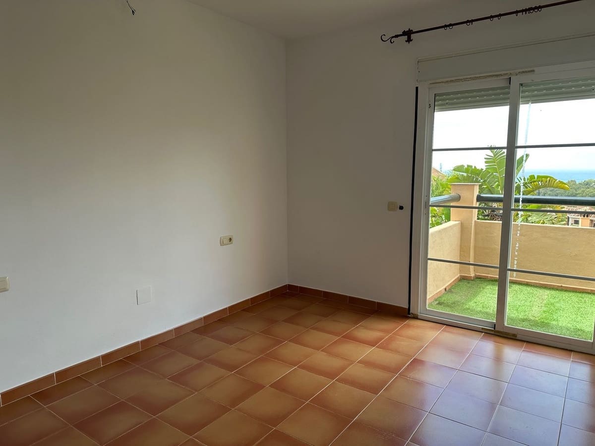 Maison de Ville de 3 chambres à louer à Riviera del Sol avec piscine garage - 2 000 € (Ref: 8947651)