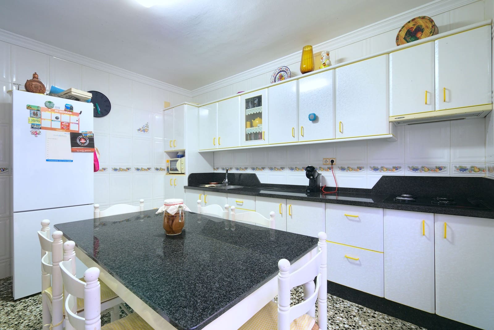 4 sypialnia Dom na sprzedaż w Velez-Malaga z garażem - 210 000 € (Ref: 8223366)