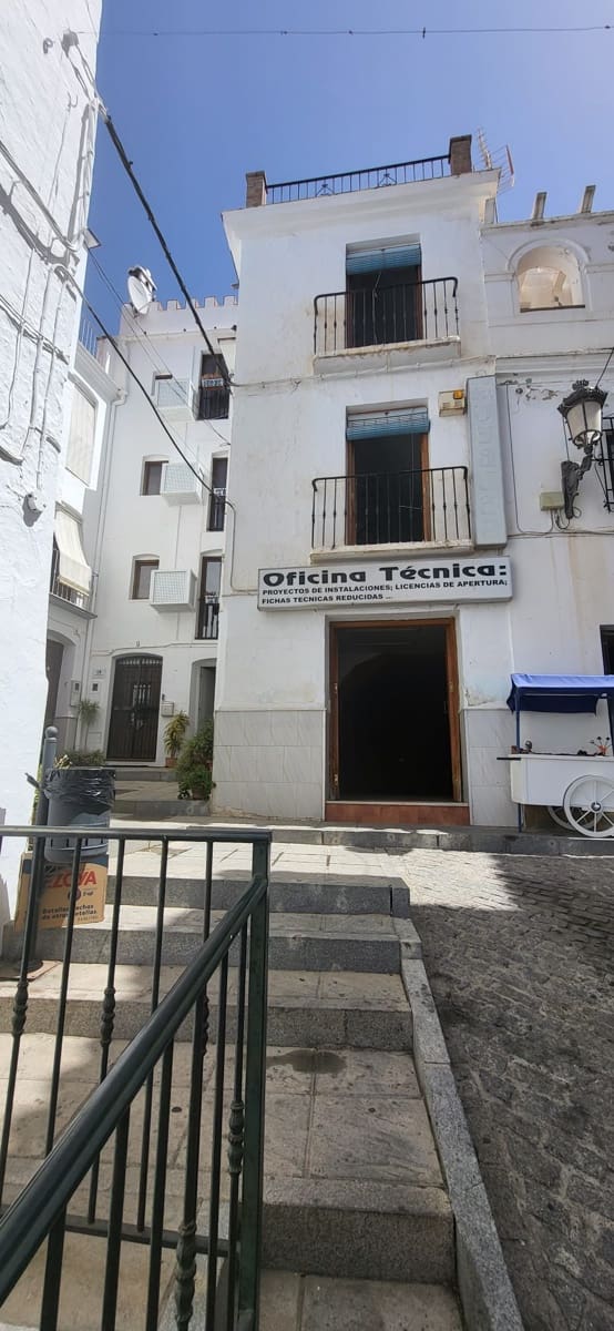 9 soverom Gjestgiveri/B&B til salgs i Competa - € 210 000 (Ref: 8487887)