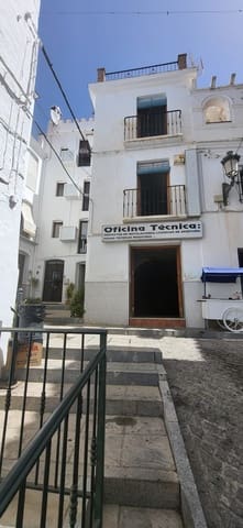 9 bedroom Guesthouse/B & B for sale in Cómpeta - € 210,000 (Ref: 8487887)