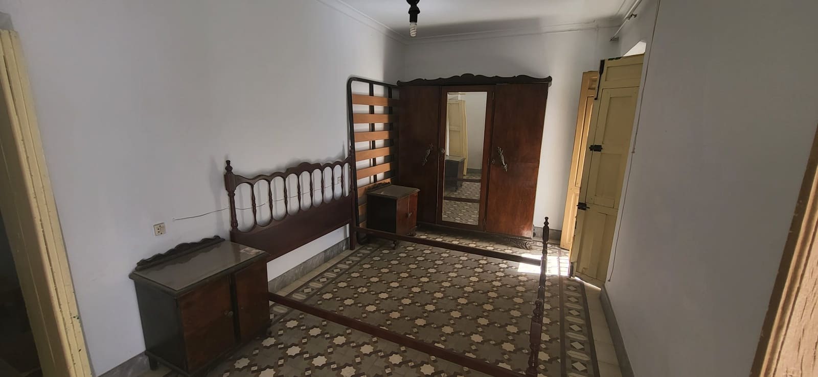 9 soverom Gjestgiveri/B&B til salgs i Competa - € 210 000 (Ref: 8487887)