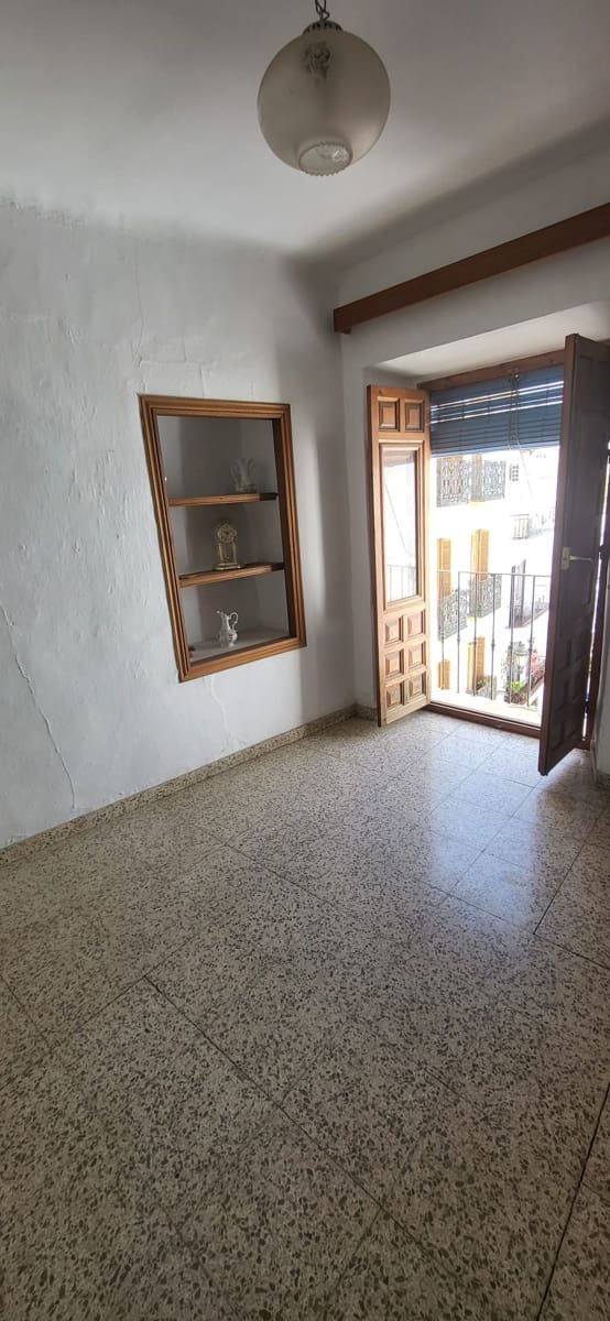 9 soverom Gjestgiveri/B&B til salgs i Competa - € 210 000 (Ref: 8487887)