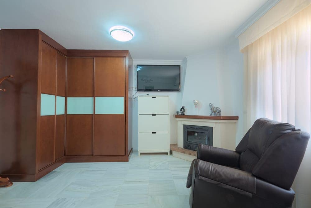 3 sypialnia Dom blizniak na sprzedaż w Velez-Malaga z basenem garażem - 410 000 € (Ref: 8489357)