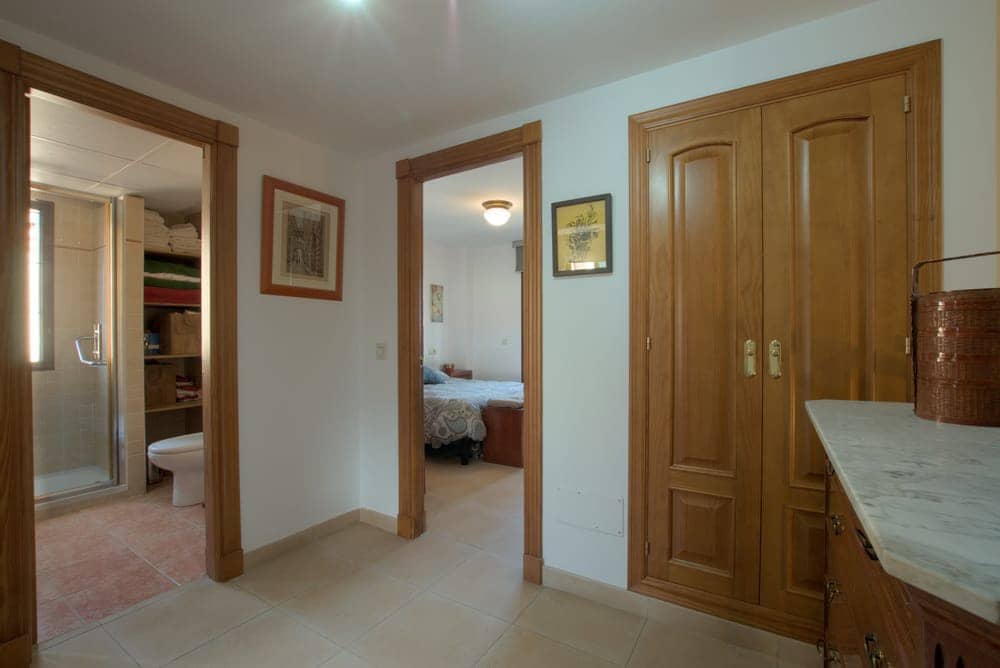 3 soveværelse Villa til salg i Alhaurin de la Torre med swimmingpool garage - € 525.000 (Ref: 8969596)