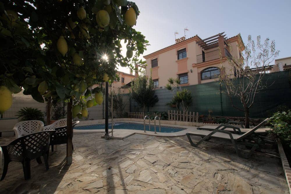 3 soveværelse Villa til salg i Alhaurin de la Torre med swimmingpool garage - € 525.000 (Ref: 8969596)