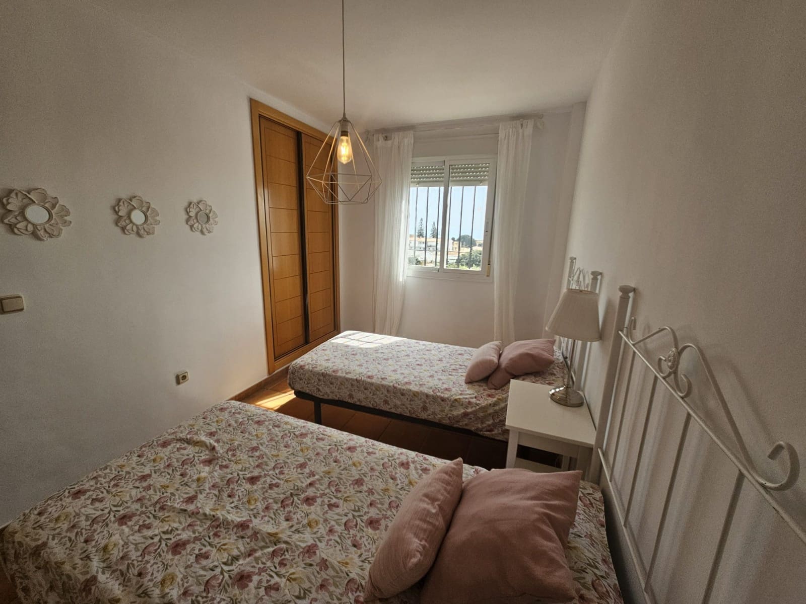 3 soveværelse Rækkehus til salg i Rincon de la Victoria med swimmingpool garage - € 583.500 (Ref: 8980020)