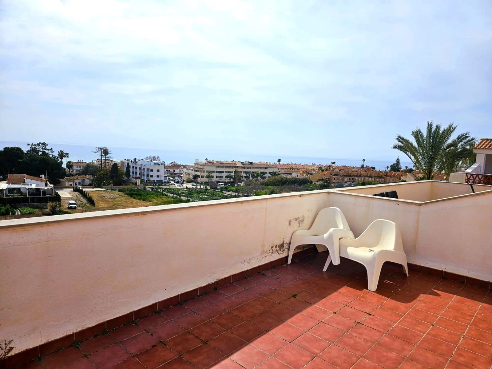 3 soveværelse Rækkehus til salg i Rincon de la Victoria med swimmingpool garage - € 583.500 (Ref: 8980020)