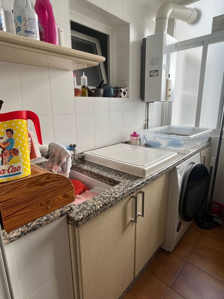 3 soveværelse Lejlighed til salg i Velez-Malaga med swimmingpool garage - € 298.000 (Ref: 9049608)