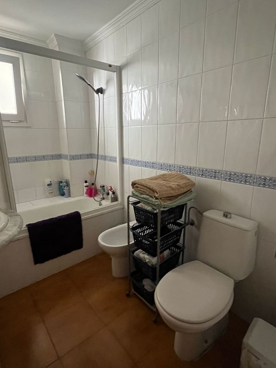 3 soveværelse Lejlighed til salg i Velez-Malaga med swimmingpool garage - € 298.000 (Ref: 9049608)