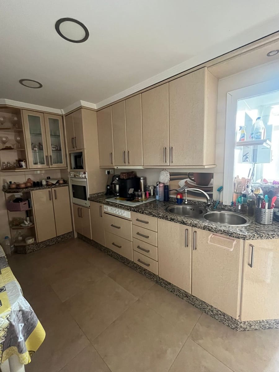 3 soveværelse Lejlighed til salg i Velez-Malaga med swimmingpool garage - € 298.000 (Ref: 9049608)