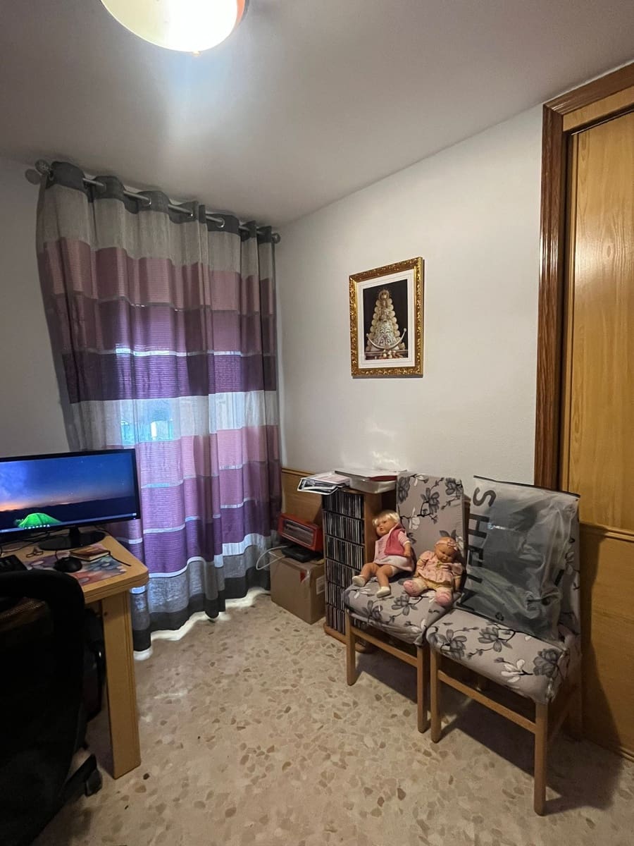 3 soveværelse Lejlighed til salg i Velez-Malaga med swimmingpool garage - € 298.000 (Ref: 9049608)