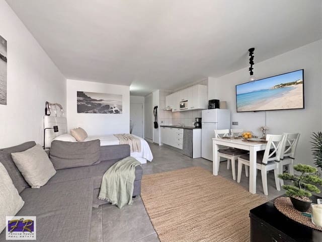 Flat for sale in Puerto de Alcudia, Alcúdia with pool - € 235,000 (Ref: 10021914)