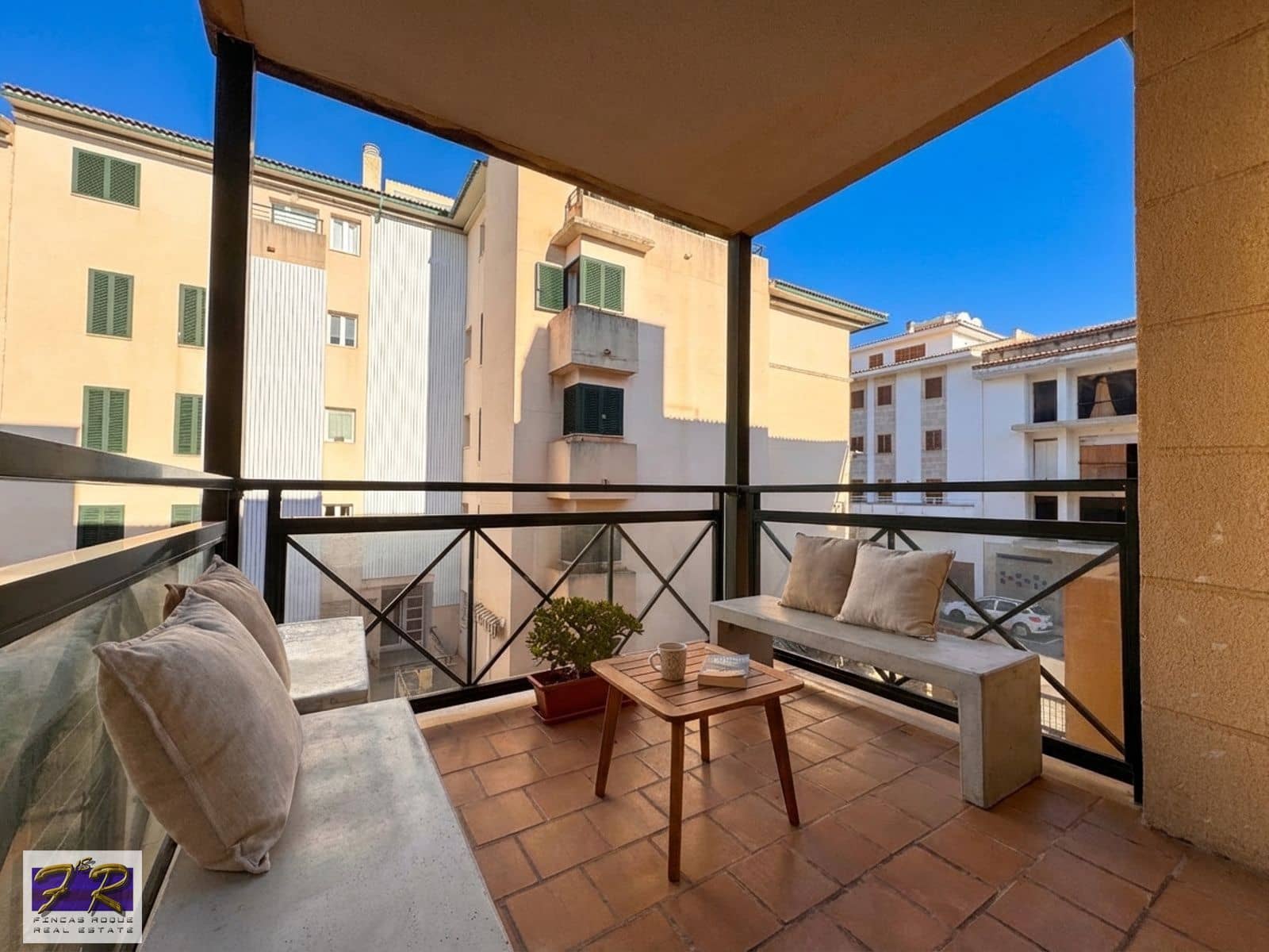 Piso de 2 habitaciones en Pollensa / Pollença en venta con garaje - 398.000 € (Ref: 10023184)