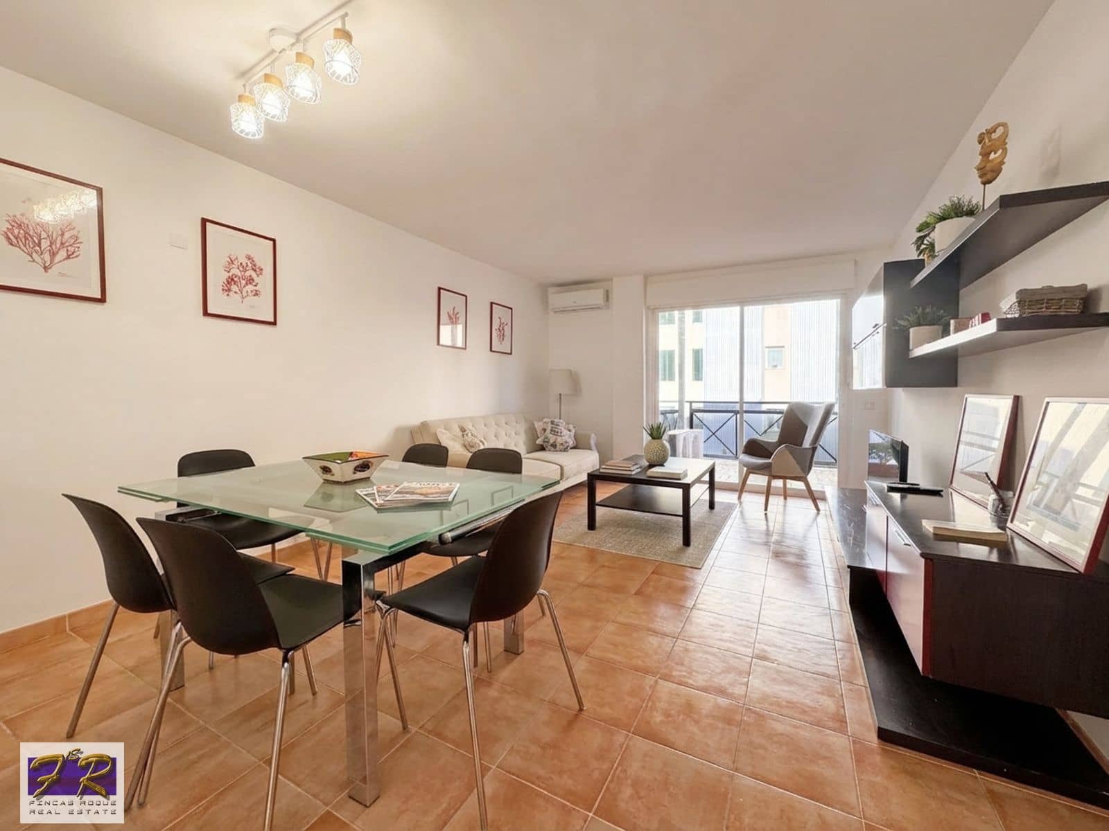 Piso de 2 habitaciones en Pollensa / Pollença en venta con garaje - 398.000 € (Ref: 10023184)